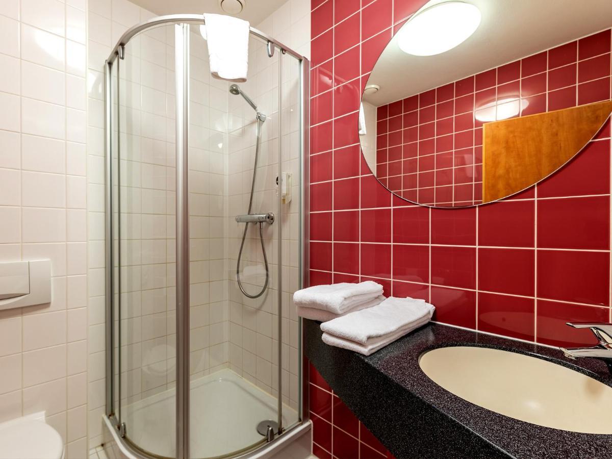 Hotel Hannover-Garbsen Bagian luar foto